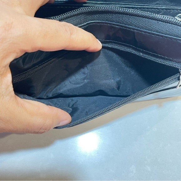 RUDSAK BLACK LEATHER WALLET - Picture 12 of 15